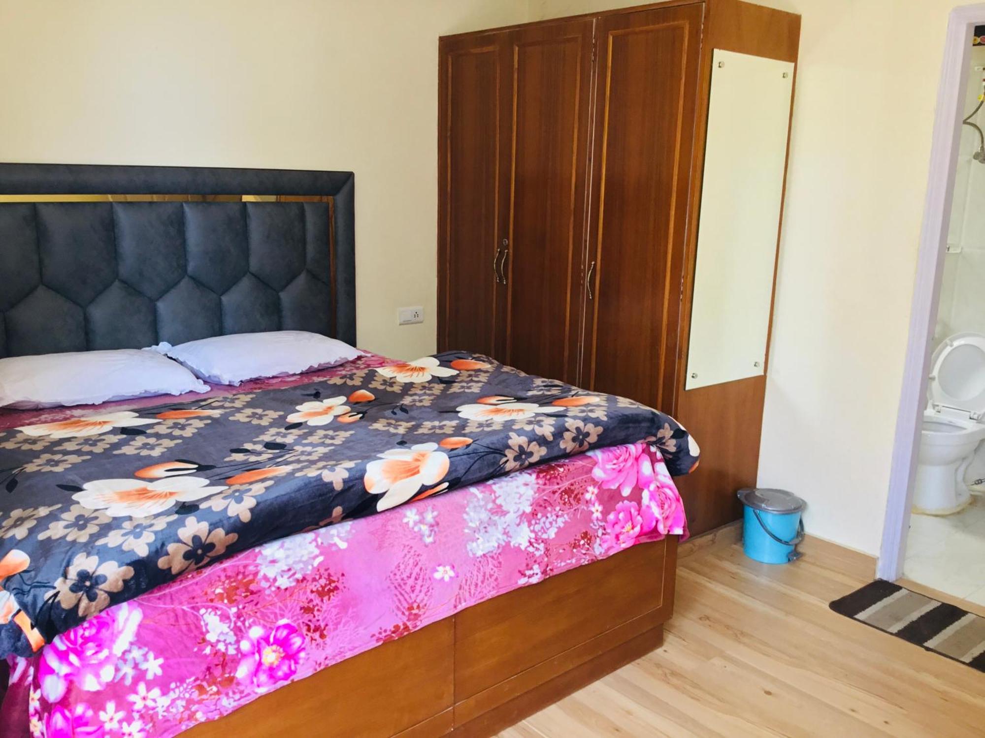 Shimla Vibes B & B Free Pick & Drop From Isbt Шімла Екстер'єр фото