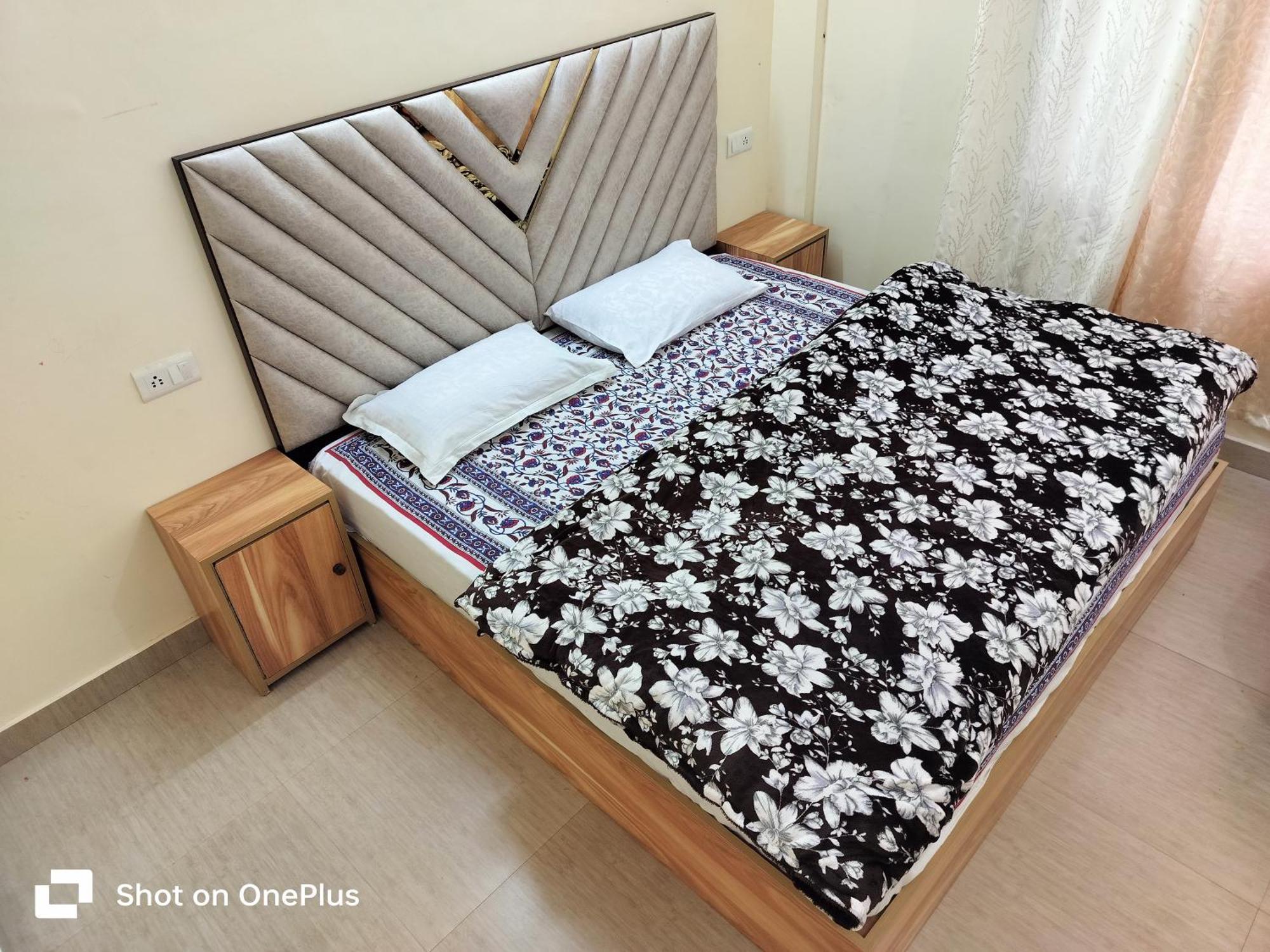 Shimla Vibes B & B Free Pick & Drop From Isbt Шімла Екстер'єр фото